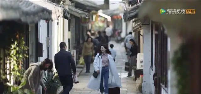 王漫妮角色争议持续发酵，《三十而已》播出多年仍成现实婚恋讨论焦点 细节速览