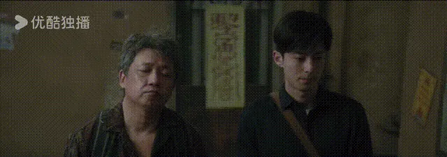 潘粤明新剧电梯穿帮成现象级传播点,道具组1:1复刻井道引观众打卡 细节速览 潘粤明新剧电梯穿帮成现象级传播点,道具组1:1复刻井道引观众打卡 细节速览